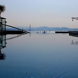 4* Hotel Western Premier Du Vieux-port
