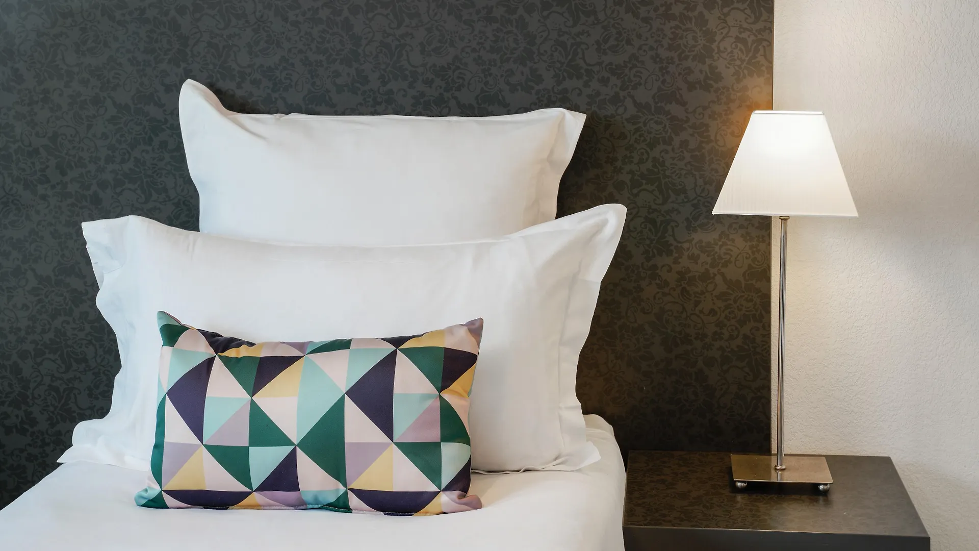 *** Aparthotel Appart'City Confort La Ciotat - Cote Port France
