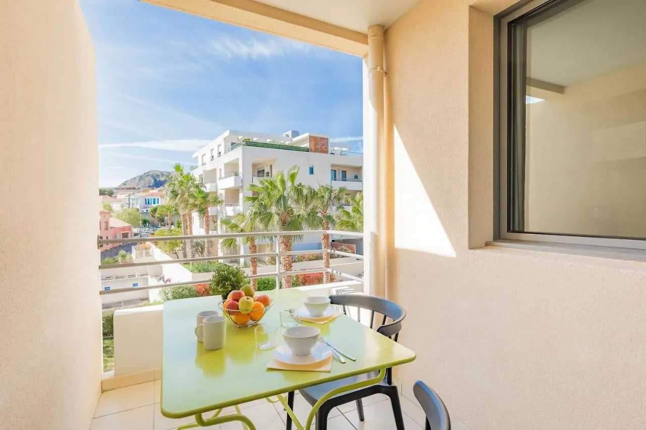 Appart'City Confort La Ciotat - Cote Port 3*,  France