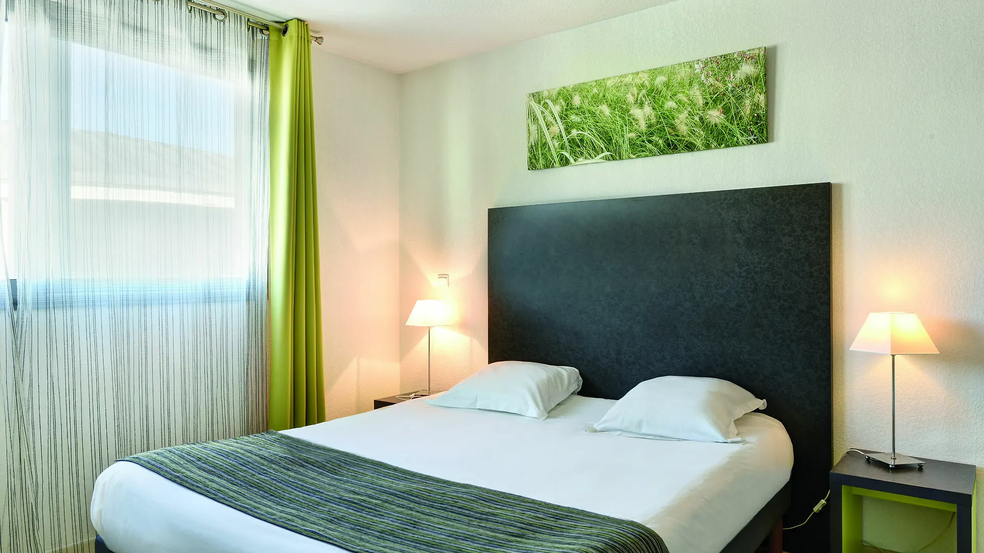 Appart'City Confort La Ciotat - Cote Port Aparthotel